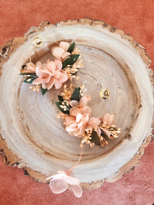 Boucles d'oreilles fleurs stabilisées pêche dorées à l'or fin
