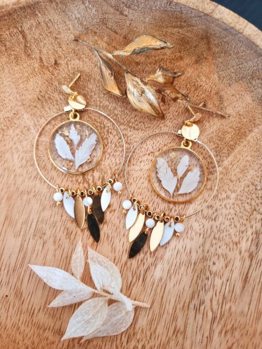 Boucles d'oreilles Neige d'été fleurs et nacre